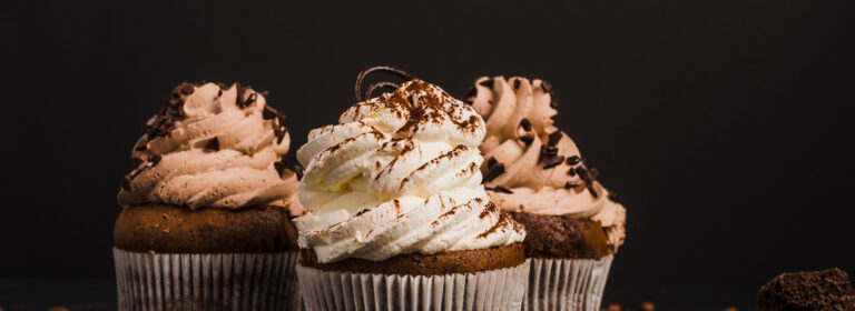 Design Your Dream Cake with Us.